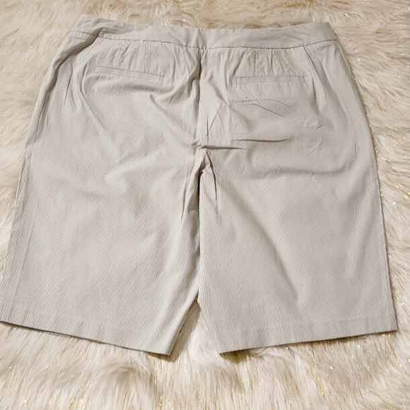 CHICO'S - Picture 2 of 2